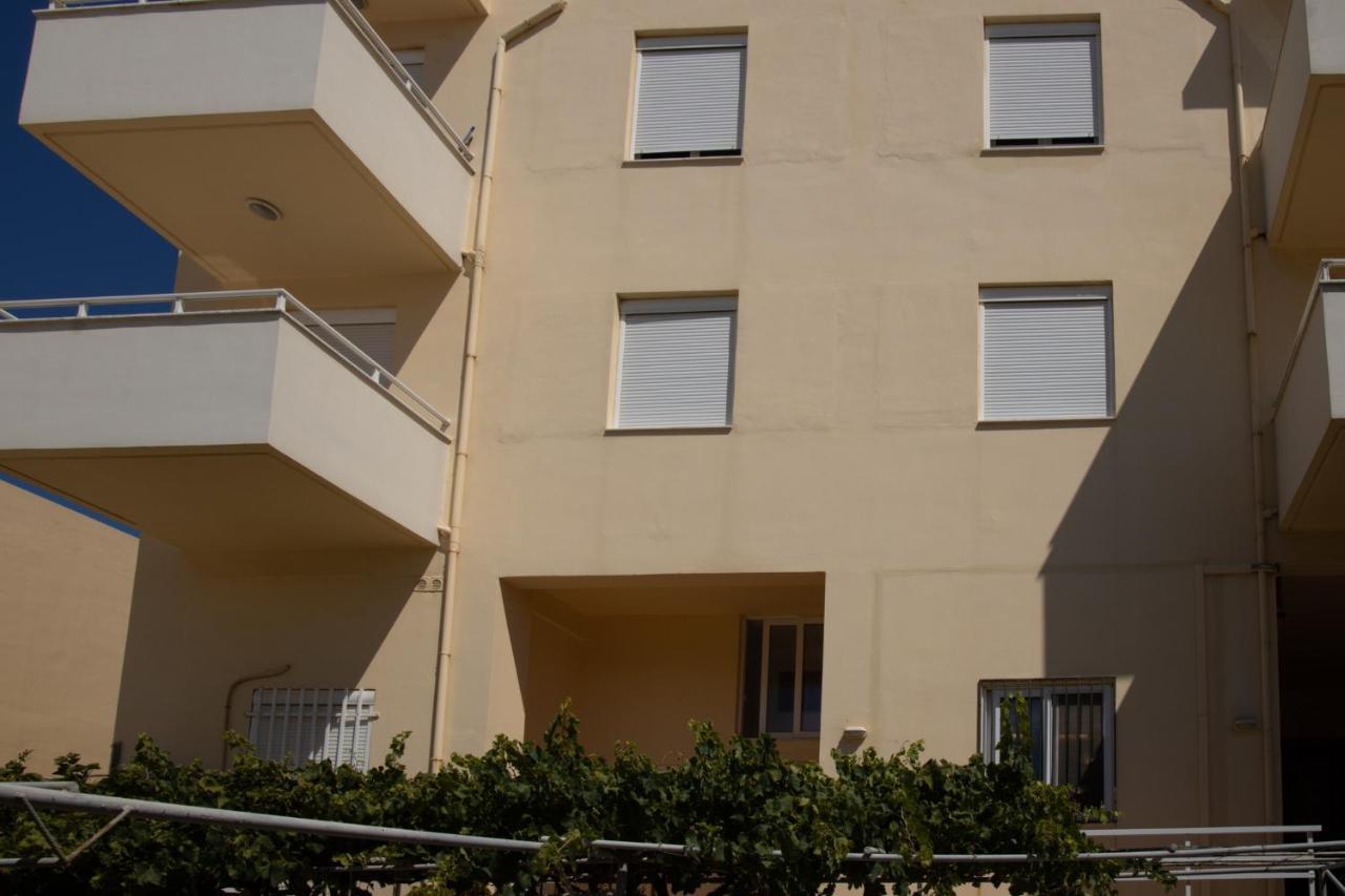 SEPERI deep blue Appartement Rethimnon Buitenkant foto